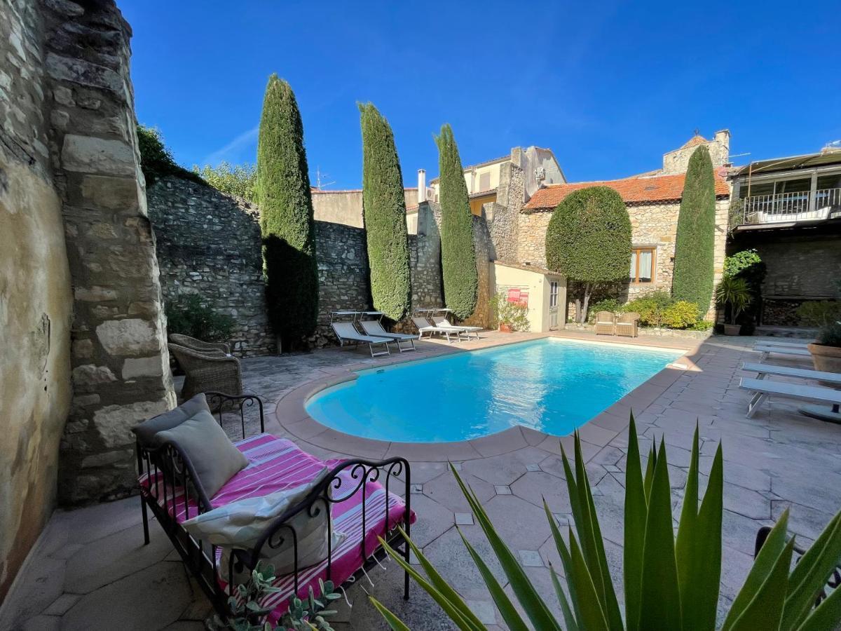 Villa Velleron Exterior photo